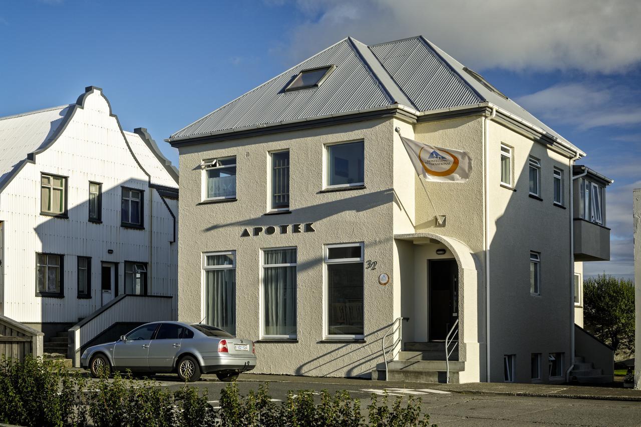 Akranes HI Hostel - StayWest Exterior foto